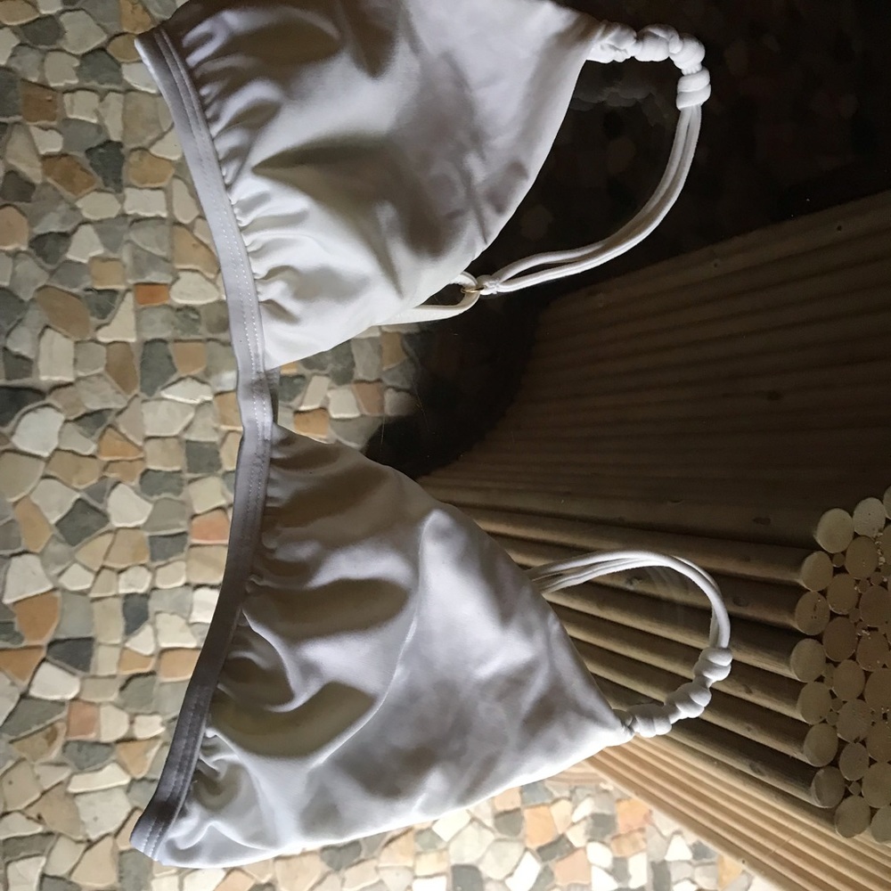 🌺Vix White Rope Top🌺 - Picture 5 of 8
